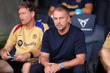 HLV Hansi Flick siết kỷ luật tại Barca bằng mức phạt tiền ‘khổng lồ’