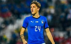 Sao hàng đầu Italia hành hung 2 cầu thủ trẻ