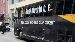 Real Madrid bức xúc vì bị hành xác 6 tiếng trên xe buýt 