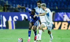 Soi kèo phạt góc Universitatea Craiova vs Levski Sofia, 0h30 ngày 30/7