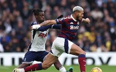 Nhận định, Soi kèo Newcastle vs Tottenham 3h00 ngày 30/10: Vé cho Chích Choè