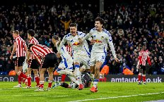 Soi kèo phạt góc Sunderland vs Leeds, 21h ngày 28/12