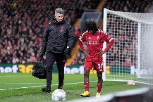 Frimpong chấn thương, Liverpool nhận cú sốc lớn