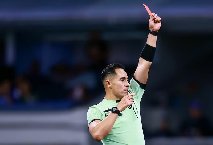 FIFA sắp mạnh tay với những hành vi gây tranh cãi