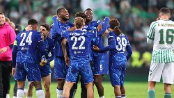 Chelsea giúp Ngoại hạng Anh lập kỳ tích hiếm có