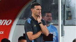 HLV Scaloni của Argentina bị cấm chỉ đạo vì lý do bất ngờ