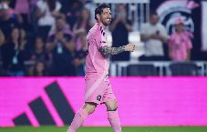 Messi lập công, Inter Miami chiếm ngôi đầu MLS