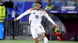 Musiala sánh ngang các huyền thoại bóng đá Đức