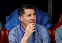 AFC ban lệnh cấm loạt nhà báo xúc phạm, tấn công HLV Iraq